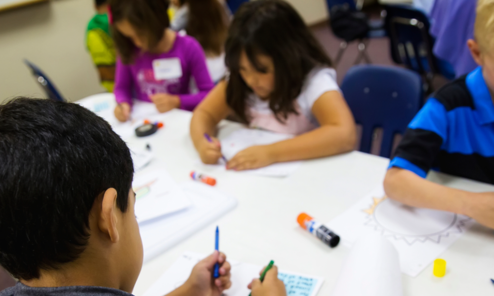 Third Culture Kids: The Challenges of Growing Up in Another Culture